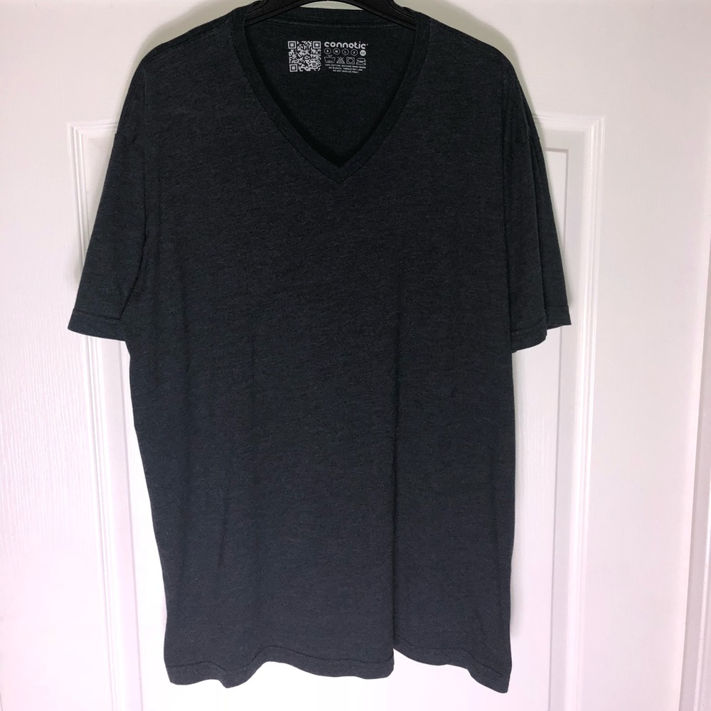 Connetic V Neck